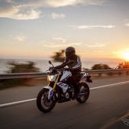 BMW G310R