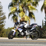 BMW G310R