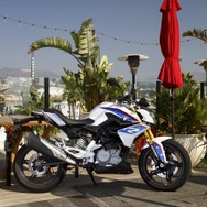 BMW G310R