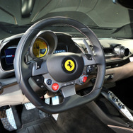 フェラーリ812スーパーファスト