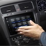 VW ゴルフ オールトラック ジェスチャーコントロール