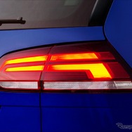 VW ゴルフR ヴァリアント LEDテールランプ