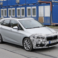 BMW 2シリーズ　アクティブ ツアラー　スクープ写真