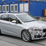 BMW 2シリーズ　アクティブ ツアラー　スクープ写真