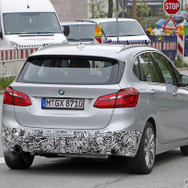 BMW 2シリーズ　アクティブ ツアラー　スクープ写真