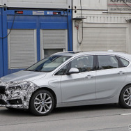 BMW 2シリーズ　アクティブ ツアラー　スクープ写真