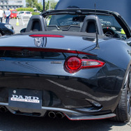 ROADSTER DARK KNIGHT