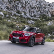MINI ジョン・クーパー・ワークス・クロスオーバー
