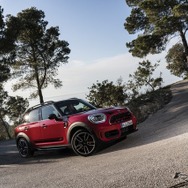 MINI ジョン・クーパー・ワークス・クロスオーバー