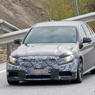 メルセデス AMG C63 セダン　スクープ写真