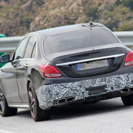 メルセデス AMG C63 セダン　スクープ写真
