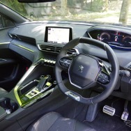 プジョー 3008 GTライン