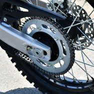 原付2種免許で乗ることができる SMW RS125R。