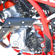 原付2種免許で乗ることができる SMW RS125R。