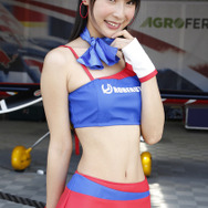エアレースクイーン：川崎あや（かわせあや）