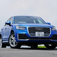 アウディ Q2