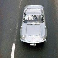 マツダ802（後のコスモスポーツ）、試作車第1号「L402A」（1963年）