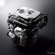 2.0L 8AR-FTSターボエンジン