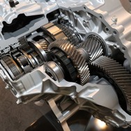 ホンダ アコード 次期型の開発プロトタイプ車