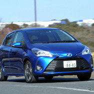 トヨタ ヴィッツ ハイブリッド（HYBRID U Sporty パッケージ）