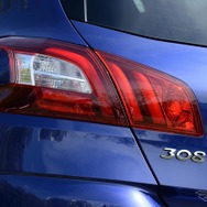 プジョー 308 GT BlueHDi