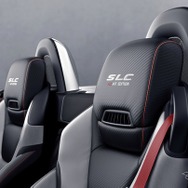メルセデスベンツSLCレッドアートエディション