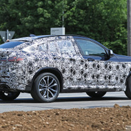 BMW X4 M40i スクープ写真