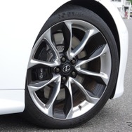 レクサス LC500h