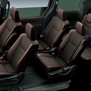 トヨタ エスクァイア Gi プレミアムパッケージ（ハイブリッド車）
