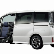 トヨタ ヴォクシー ウェルキャブ 助手席リフトアップシート車 ZS（2WD）