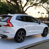 ボルボ XC60 T8