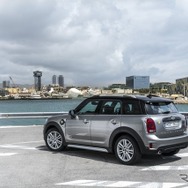 MINI クーパーS E クロスオーバー オール4