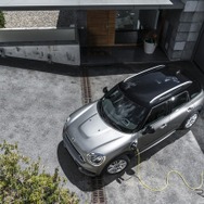 MINI クーパーS E クロスオーバー オール4