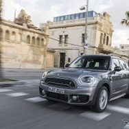 MINI クーパーS E クロスオーバー オール4