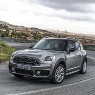 MINI クーパーS E クロスオーバー オール4