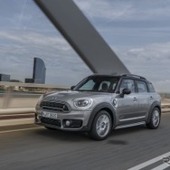 MINI クーパーS E クロスオーバー オール4