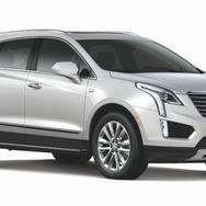 キャデラック XT5クロスオーバー ファーストリミテッドエディションクリスタルホワイトトゥリコート
