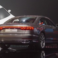 アウディ A8 新型（アウディサミット）