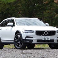 ボルボ V90 クロスカントリー