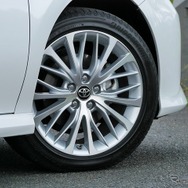 レザーパッケージ車18インチ