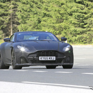 アストンマーティン DB11 S スクープ写真