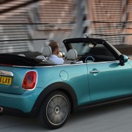 MINI コンバーチブル 新型
