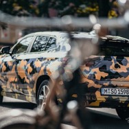 BMW X2 の開発プロトタイプ車両