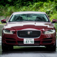 ジャガー XE ポートフォリオ