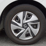 タイヤはおなじみの省燃費モデル、ブリヂストン「エコピアEP150」