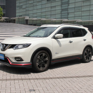 佐々木大樹選手の愛車「日産・エクストレイル（NISMO仕様）」。