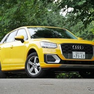 アウディ Q2 1.0TFSIスポーツ