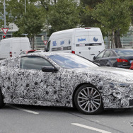BMW 8シリーズ　スクープ写真