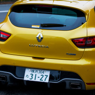 ルノー ルーテシア RS トロフィー