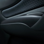 日産 ノート e-POWER メダリスト ブラックアロー
